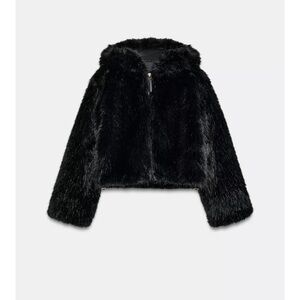 ZARA SHORT FAUX FUR HOODED COAT 🖤❄️